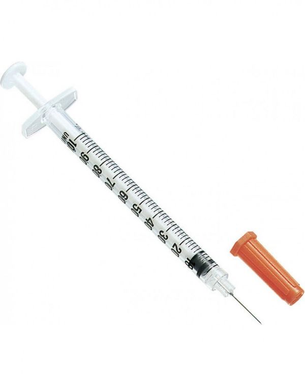 Seringa BD Plastipak Bico Luer Slip Tuberculina 1mL com Agulha